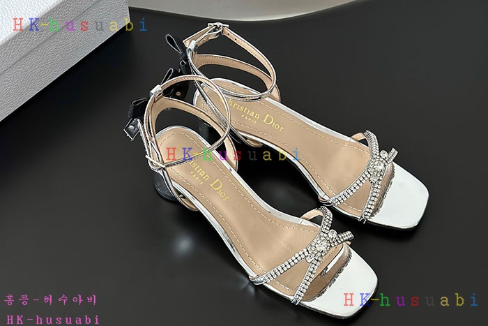 NEW 디올 샌들 신상 DR 8150402