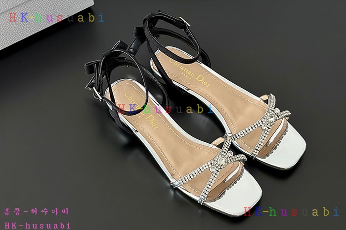 NEW 디올 샌들 신상 DR 8150406