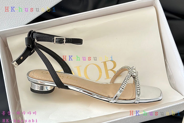NEW 디올 샌들 신상 DR 8150406