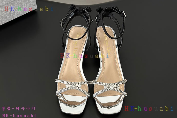 NEW 디올 샌들 신상 DR 8150407
