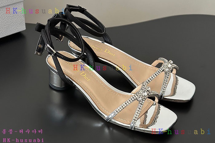 NEW 디올 샌들 신상 DR 8150407