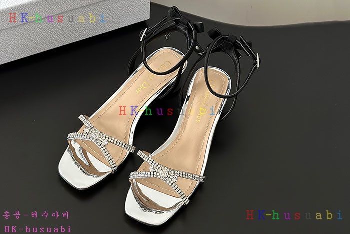 NEW 디올 샌들 신상 DR 8150407