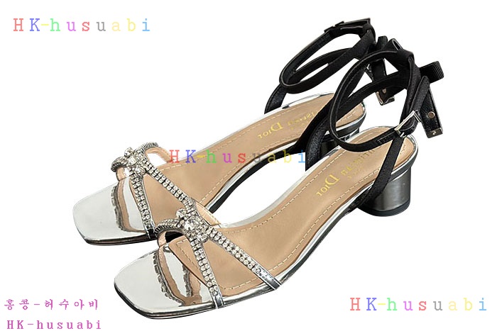 NEW 디올 샌들 신상 DR 8150407