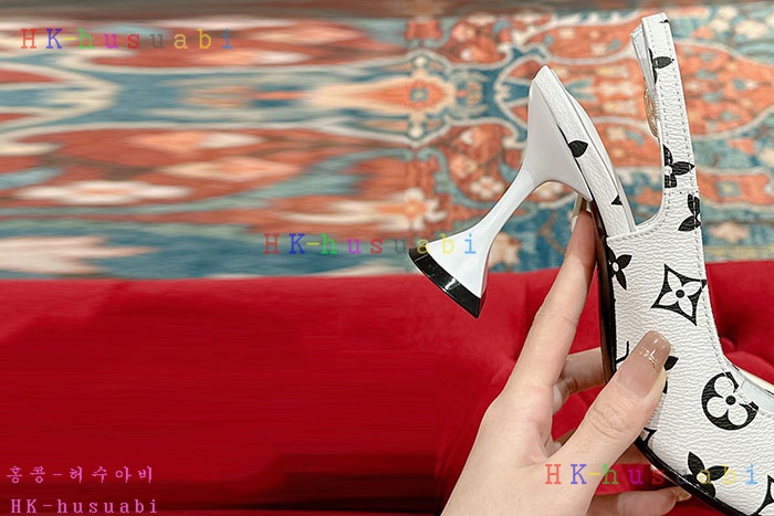 NEW 루이비통 신발 신상 LV 4470502