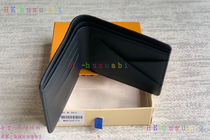 ★미러급★루이비통 멀티플 월릿 M82072