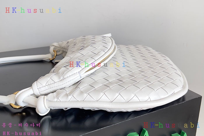 ★미러급★보테가베네타 제멜리 미디엄 숄더백 764281-8