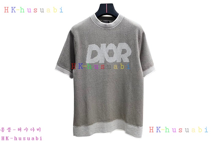NEW 디올 반팔 신상 DR 666022
