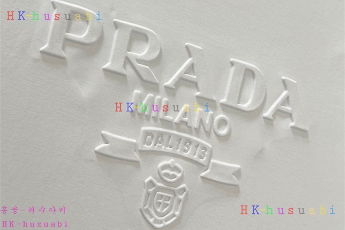 NEW 프라다 반팔티 신상 P 611414