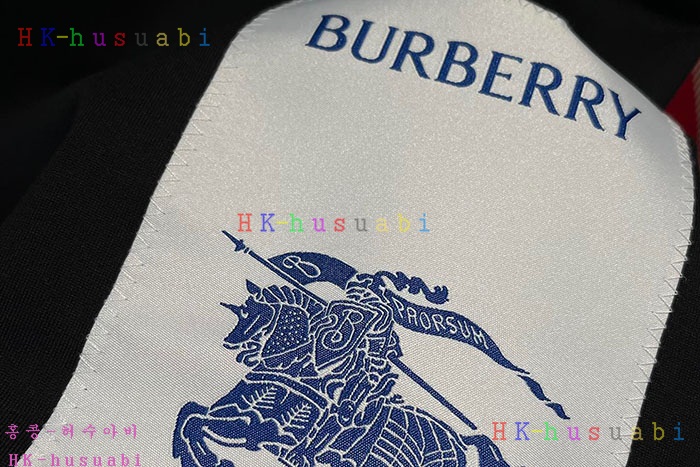 NEW 버버리 반팔티 신상 BB 5855445