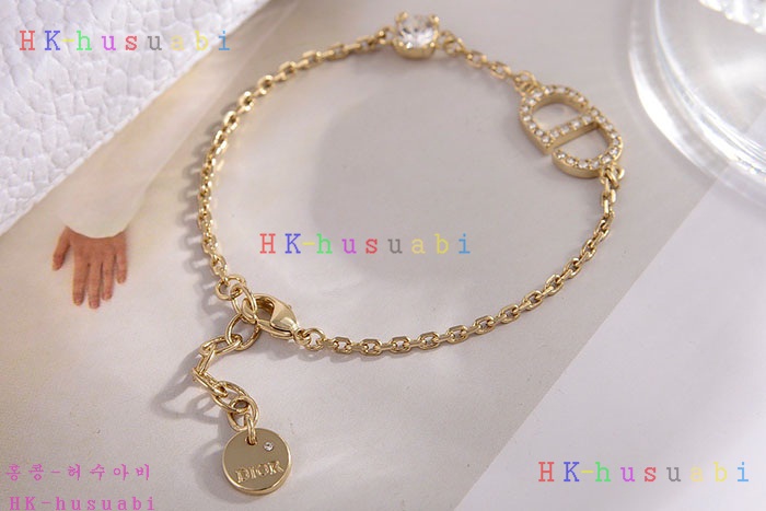 NEW 디올 팔찌 신상 DR 6855240