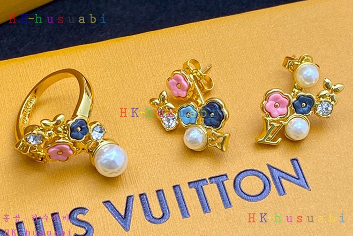 NEW 루이비통 반지 신상 LV 955808