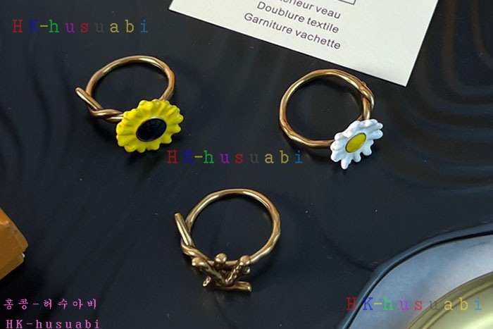 NEW 루이비통 반지 신상 LV 955826