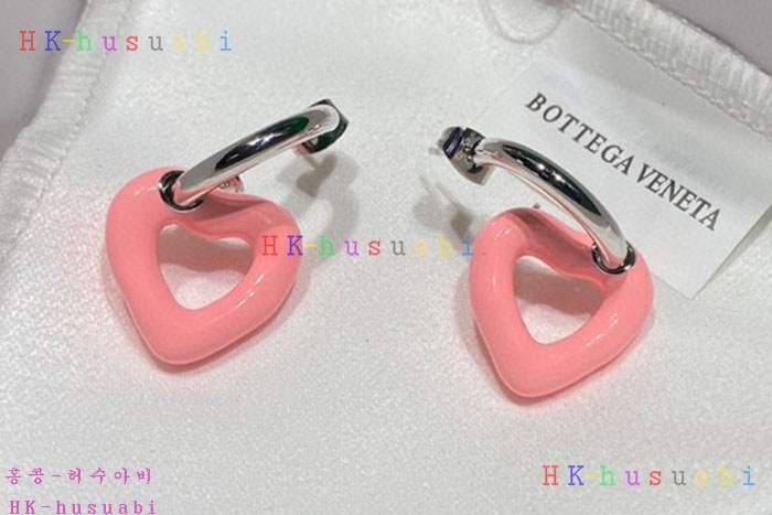 NEW 보테가베네타 귀걸이 신상  BV 958003