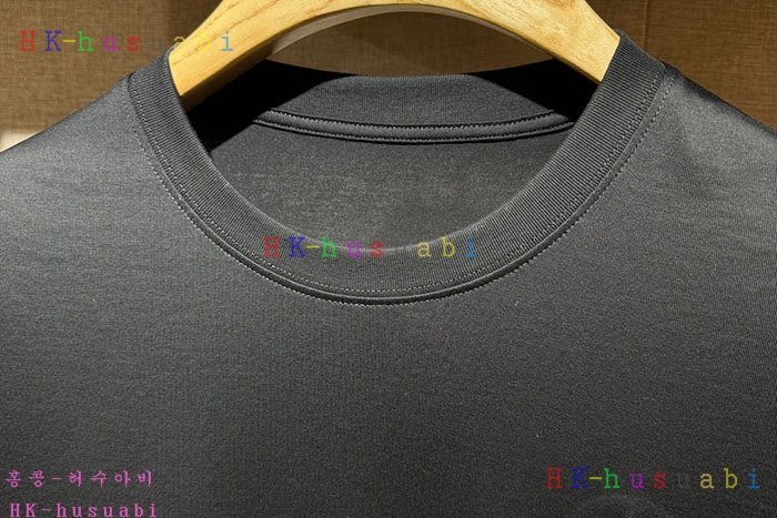 NEW 돌체앤가바나 반팔티 신상 DG 857004