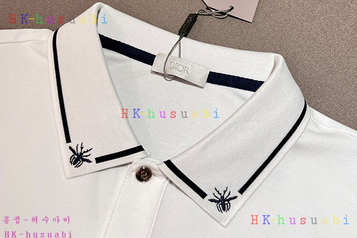 NEW 디올 반팔티 신상 DR 558025