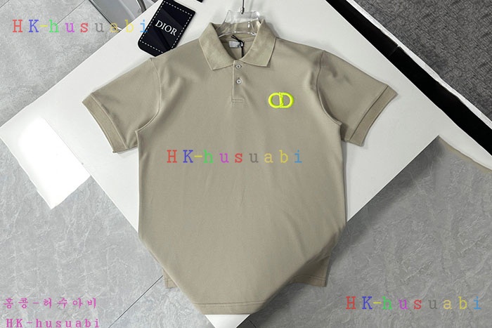 NEW 디올 반팔티 신상 DR 558028
