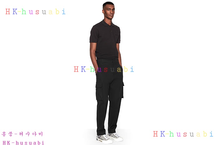 NEW 디올 반팔티신상 DR 558037