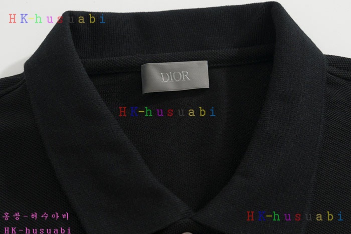 NEW 디올 반팔티신상 DR 558037
