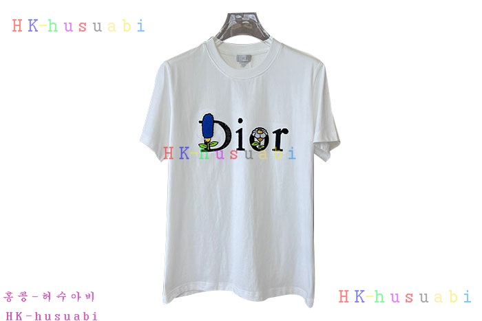 NEW 디올 반팔티신상 DR 558034