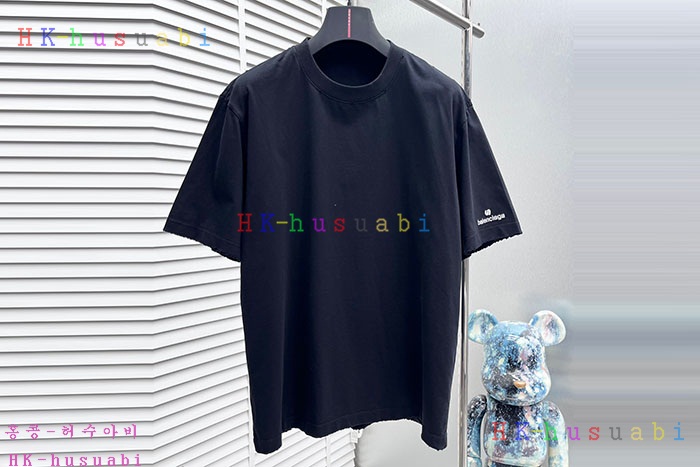 NEW 발렌시아가 반팔티 신상 B 2240041