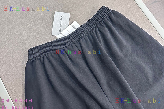 NEW 발렌시아가 반바지 신상 B 225586