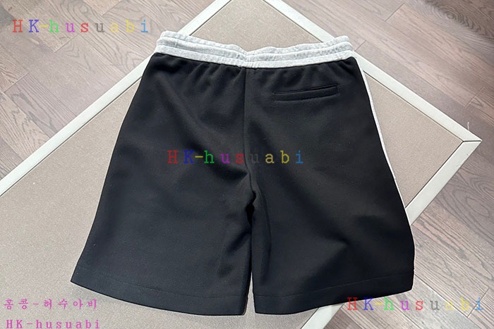 NEW 셀린느 반바지 신상 C 558800