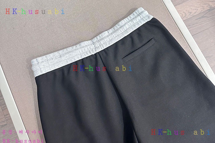 NEW 셀린느 반바지 신상 C 558800