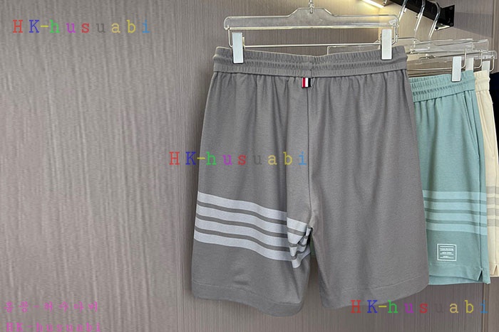 NEW 톰브라운 반바지 신상 TB  5570003