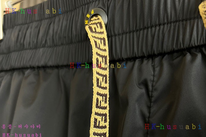 NEW 펜디 반바지 신상 F 622502