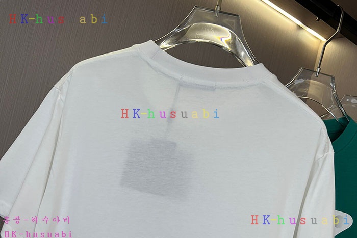 NEW 프라다 반팔티 신상 P 198023
