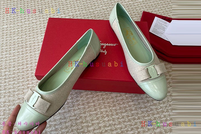NEW 페라가모 신발 신상 F 568005