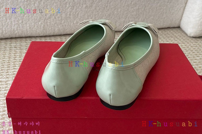 NEW 페라가모 신발 신상 F 568005