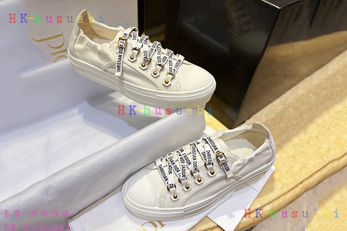 NEW 디올 신발 신상 DR 557010