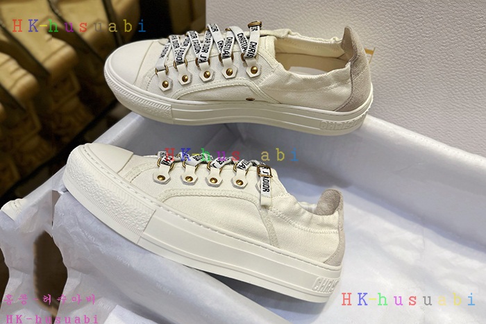 NEW 디올 신발 신상 DR 557010
