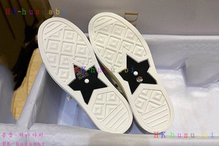 NEW 디올 신발 신상 DR 557010