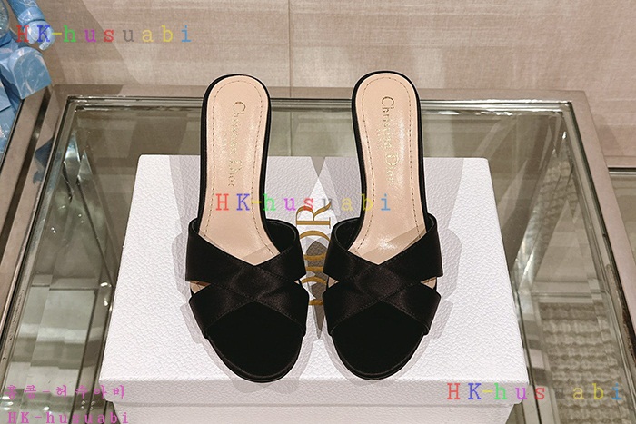 NEW 디올 샌들 신상 DR 2505501