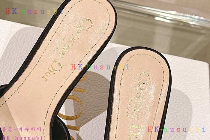 NEW 디올 샌들 신상 DR 2505501