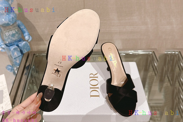 NEW 디올 샌들 신상 DR 2505501
