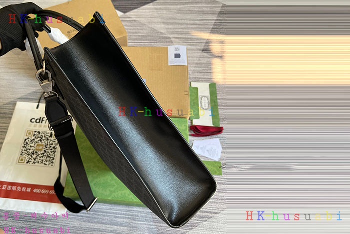 ★미러급★구찌 인터로킹 G 미디엄 토트 백 6741559
