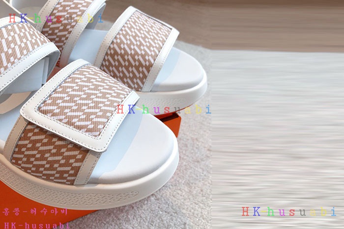NEW 에르메스 샌들 신상 H 5885506