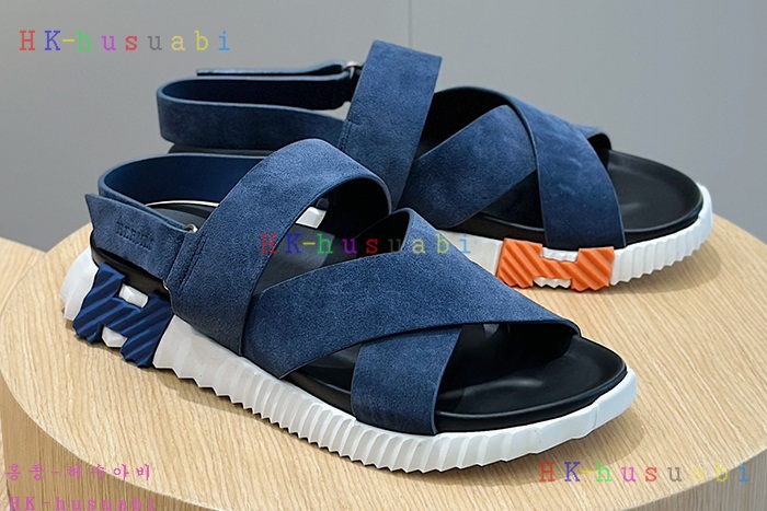 NEW 에르메스 샌들 신상 H 8857021