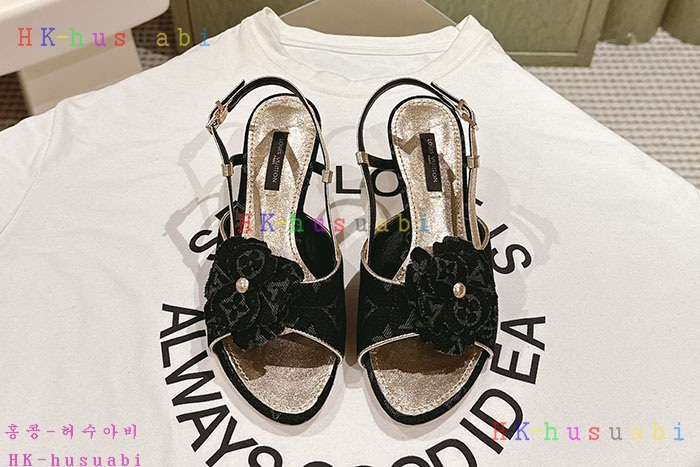 NEW 루이비통 샌들 신상 LV 856606