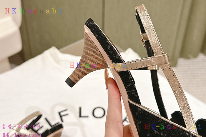 NEW 루이비통 샌들 신상 LV 856606