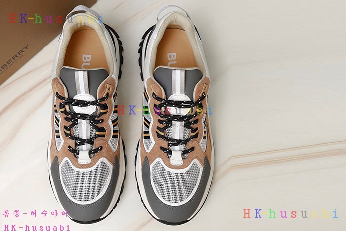 NEW 버버리 스니커즈 신상 BB 665223
