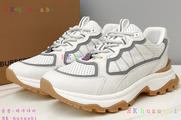 NEW 버버리 스니커즈 신상 BB 665221