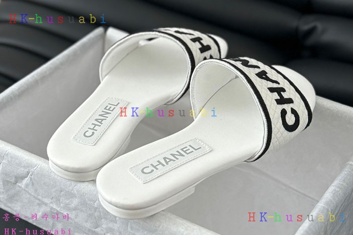 NEW 샤넬 샌들 신상 C 995504