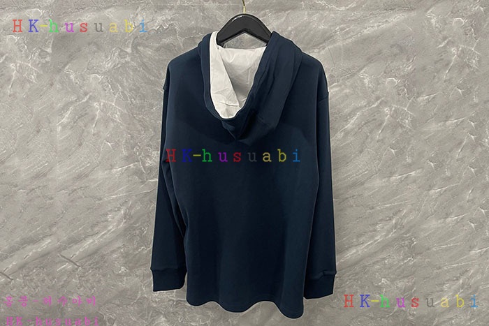 NEW 톰브라운 상의 신상 TB 448804