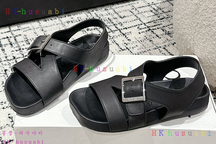 NEW 로에베 샌들 신상 L 9988004