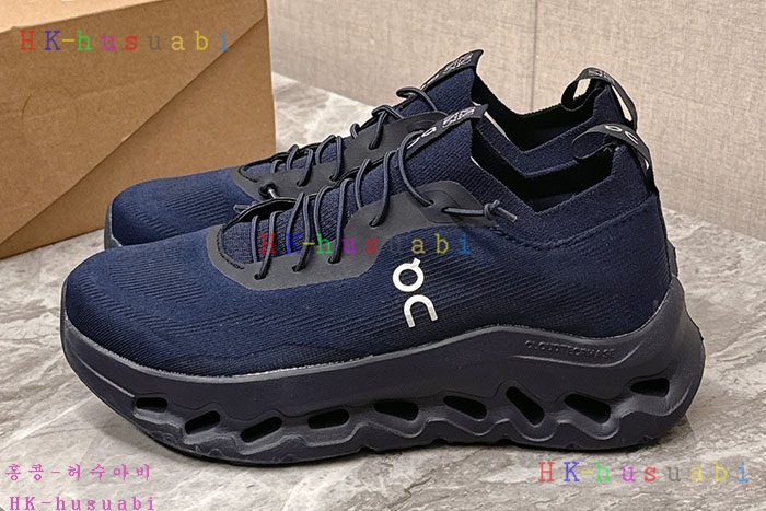 NEW 로에베 스니커즈 신상 L 504004