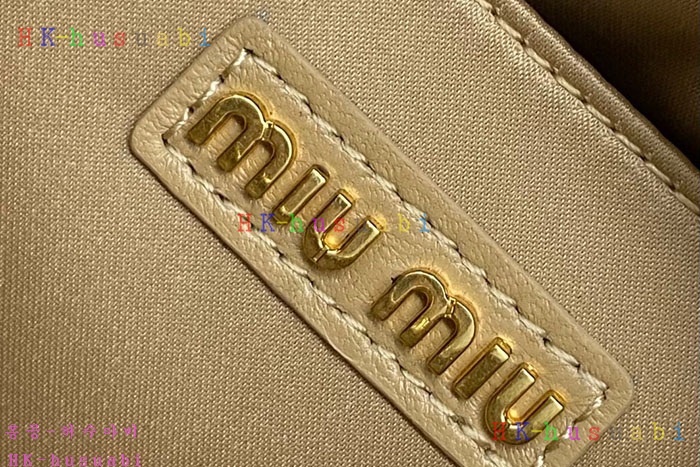 ★미러급★미우미우 마테라쎄 나파 가죽 탑 핸들 백 5BB123-4